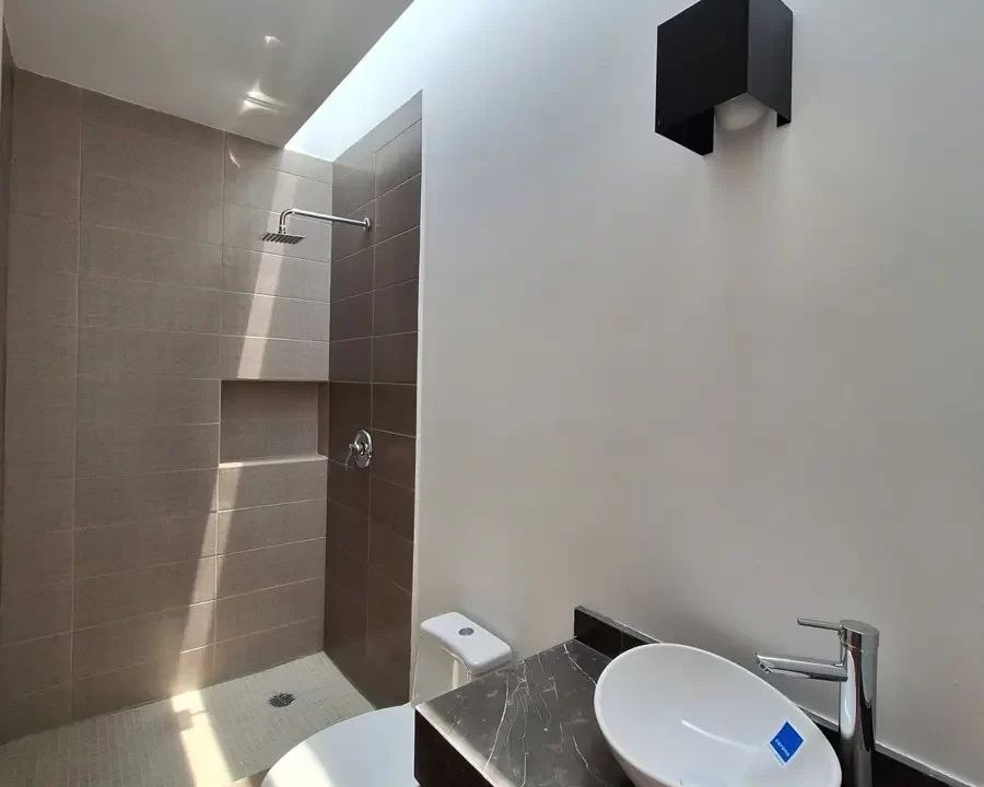 CASA EN VENTA CUMBRES DEL MARQUES — img 2