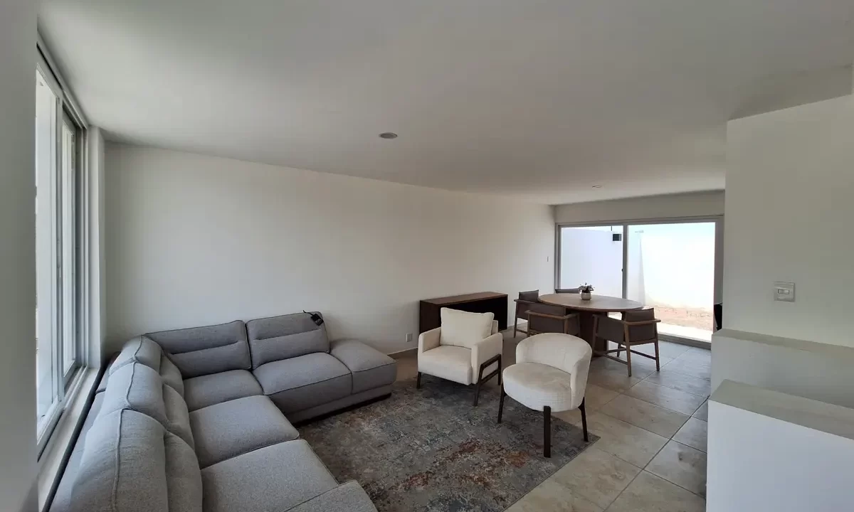 CASA EN VENTA CUMBRES DEL MARQUES — img 3