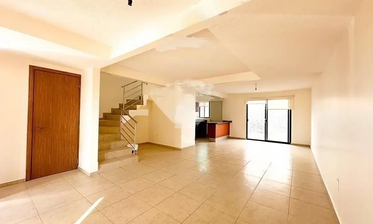 Casa en venta en Zibata — img 2